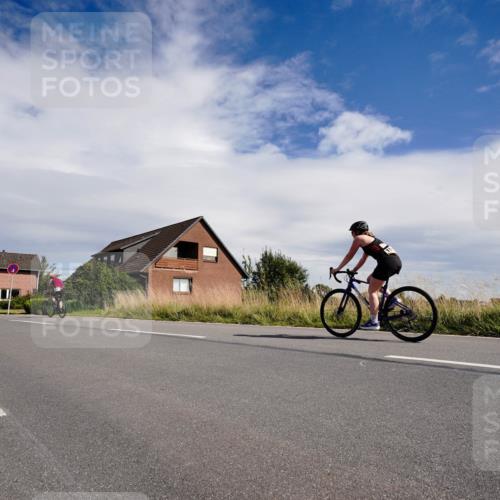 31.08.2025 - Elbe Triathlon Hamburg Michael Burmester http://msf.ph/oto/8670034 31.08.2025 14:58:29 Radfahren  meine-sportfotos.de