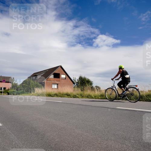 31.08.2025 - Elbe Triathlon Hamburg Michael Burmester http://msf.ph/oto/8670044 31.08.2025 14:59:09 Radfahren  meine-sportfotos.de