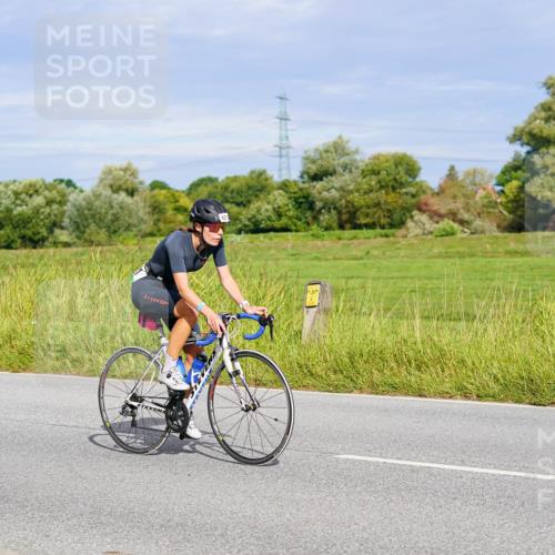 31.08.2025 - Elbe Triathlon Hamburg Michael Burmester http://msf.ph/oto/8670074 31.08.2025 09:57:47 Radfahren 302, 679, 821 meine-sportfotos.de