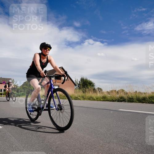 31.08.2025 - Elbe Triathlon Hamburg Michael Burmester http://msf.ph/oto/8670079 31.08.2025 15:01:50 Radfahren 151 meine-sportfotos.de