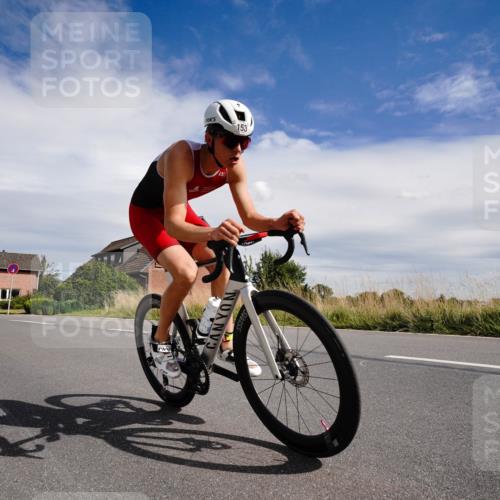 31.08.2025 - Elbe Triathlon Hamburg Michael Burmester http://msf.ph/oto/8670087 31.08.2025 15:02:43 Radfahren  meine-sportfotos.de