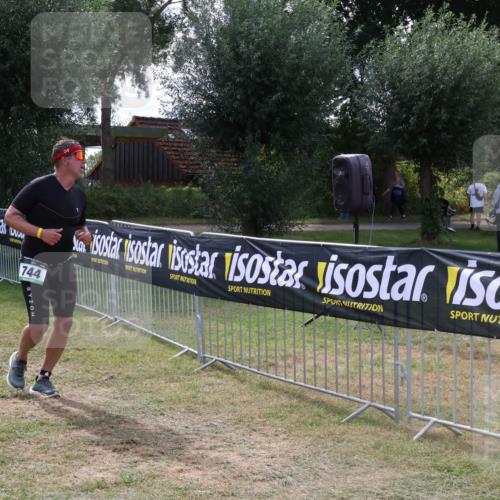 31.08.2025 - Elbe Triathlon Hamburg Luisa Fischer http://msf.ph/oto/8670131 31.08.2025 11:37:52 Laufen 744 meine-sportfotos.de