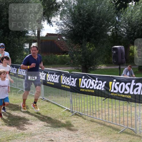 31.08.2025 - Elbe Triathlon Hamburg Luisa Fischer http://msf.ph/oto/8670148 31.08.2025 11:38:22 Laufen 764 meine-sportfotos.de