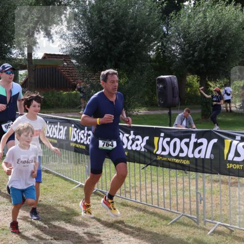31.08.2025 - Elbe Triathlon Hamburg Luisa Fischer http://msf.ph/oto/8670151 31.08.2025 11:38:23 Laufen 95, 764 meine-sportfotos.de