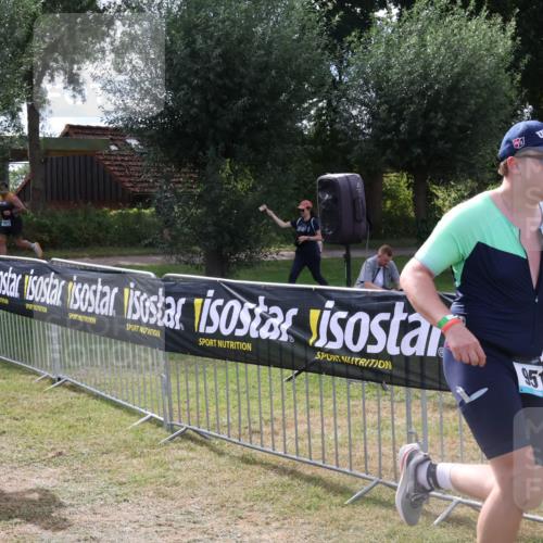 31.08.2025 - Elbe Triathlon Hamburg Luisa Fischer http://msf.ph/oto/8670159 31.08.2025 11:38:24 Laufen 1011, 95 meine-sportfotos.de