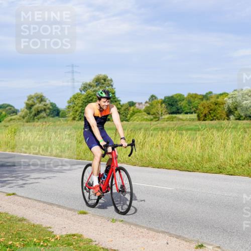 31.08.2025 - Elbe Triathlon Hamburg Michael Burmester http://msf.ph/oto/8670163 31.08.2025 09:58:40 Radfahren 388, 406, 579, 643, 770 meine-sportfotos.de