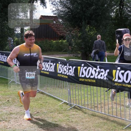 31.08.2025 - Elbe Triathlon Hamburg Luisa Fischer http://msf.ph/oto/8670169 31.08.2025 11:38:31 Laufen 1011 meine-sportfotos.de