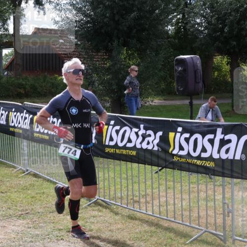 31.08.2025 - Elbe Triathlon Hamburg Luisa Fischer http://msf.ph/oto/8670177 31.08.2025 11:38:43 Laufen 774 meine-sportfotos.de