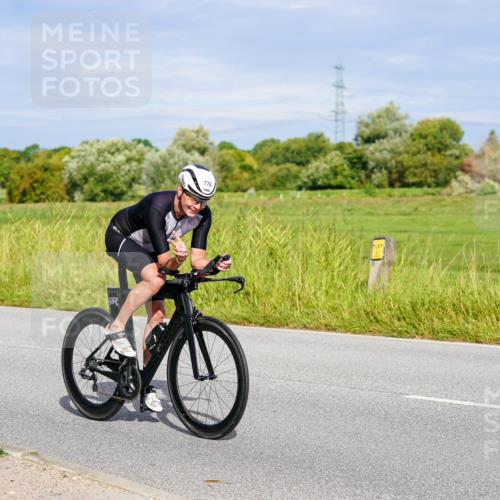 31.08.2025 - Elbe Triathlon Hamburg Michael Burmester http://msf.ph/oto/8670182 31.08.2025 09:58:43 Radfahren 388, 406, 720, 770, 888 meine-sportfotos.de