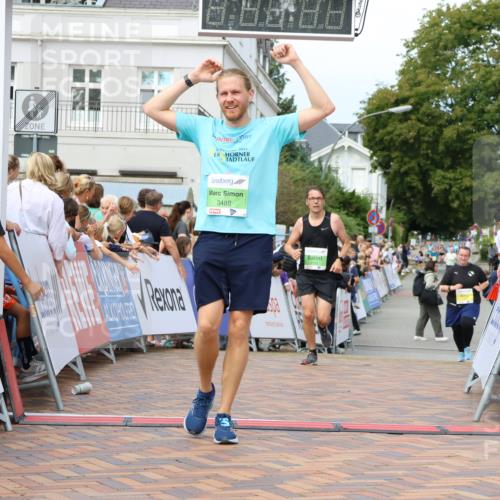 31.08.2025 - 21. Blankeneser Heldenlauf Strokosch-Dieckow http://msf.ph/oto/8670183 31.08.2025 10:54:26 Ziel 3488, 3041, 3632, 3332 meine-sportfotos.de