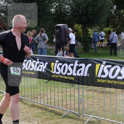 31.08.2025 - Elbe Triathlon Hamburg Luisa Fischer http://msf.ph/oto/8670191 31.08.2025 11:39:14 Laufen 594 meine-sportfotos.de