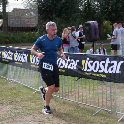 31.08.2025 - Elbe Triathlon Hamburg Luisa Fischer http://msf.ph/oto/8670234 31.08.2025 11:39:50 Laufen 1201 meine-sportfotos.de