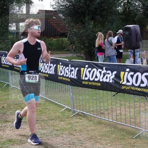 31.08.2025 - Elbe Triathlon Hamburg Luisa Fischer http://msf.ph/oto/8670238 31.08.2025 11:39:56 Laufen 794, 928 meine-sportfotos.de