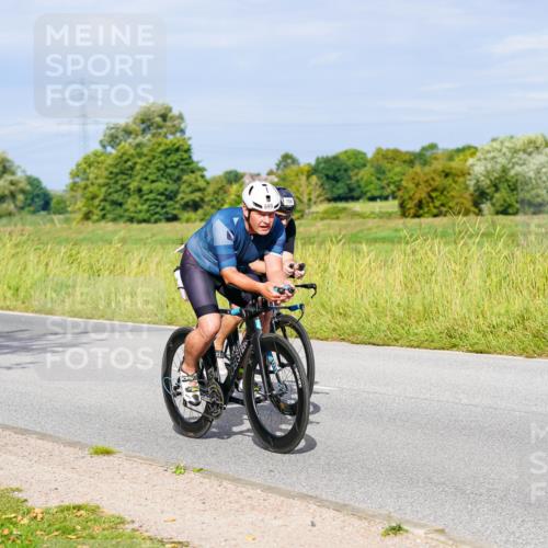 31.08.2025 - Elbe Triathlon Hamburg Michael Burmester http://msf.ph/oto/8670239 31.08.2025 09:58:55 Radfahren 669, 708, 719, 737, 811 meine-sportfotos.de