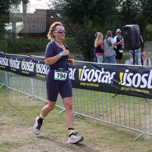 31.08.2025 - Elbe Triathlon Hamburg Luisa Fischer http://msf.ph/oto/8670245 31.08.2025 11:39:57 Laufen 794 meine-sportfotos.de