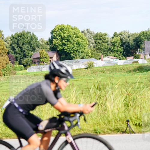 31.08.2025 - Elbe Triathlon Hamburg Michael Burmester http://msf.ph/oto/8670246 31.08.2025 09:59:02 Radfahren 664, 700, 811 meine-sportfotos.de