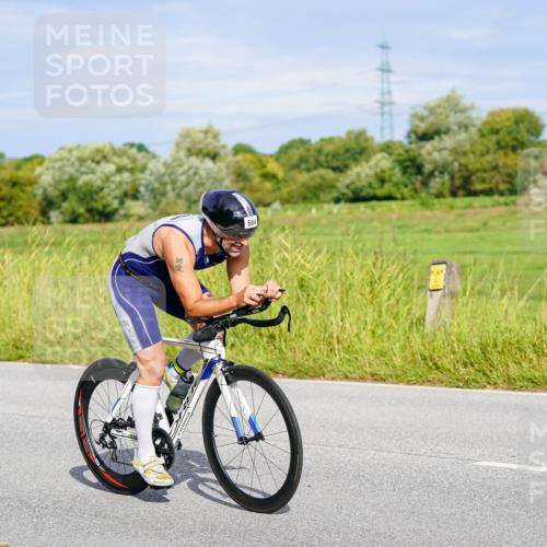 31.08.2025 - Elbe Triathlon Hamburg Michael Burmester http://msf.ph/oto/8670254 31.08.2025 09:59:05 Radfahren 633, 664, 700, 811 meine-sportfotos.de