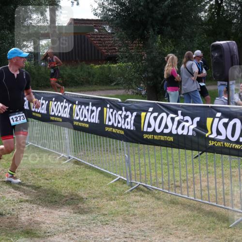 31.08.2025 - Elbe Triathlon Hamburg Luisa Fischer http://msf.ph/oto/8670263 31.08.2025 11:40:17 Laufen 660, 1273 meine-sportfotos.de
