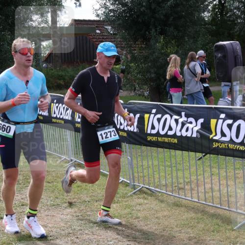 31.08.2025 - Elbe Triathlon Hamburg Luisa Fischer http://msf.ph/oto/8670266 31.08.2025 11:40:18 Laufen 660, 1273 meine-sportfotos.de