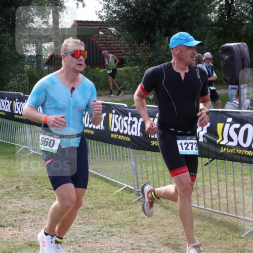 31.08.2025 - Elbe Triathlon Hamburg Luisa Fischer http://msf.ph/oto/8670267 31.08.2025 11:40:18 Laufen 660, 1273 meine-sportfotos.de