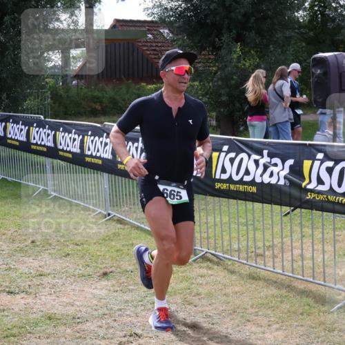 31.08.2025 - Elbe Triathlon Hamburg Luisa Fischer http://msf.ph/oto/8670277 31.08.2025 11:40:39 Laufen 665 meine-sportfotos.de