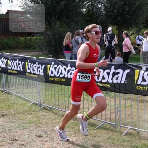31.08.2025 - Elbe Triathlon Hamburg Luisa Fischer http://msf.ph/oto/8670290 31.08.2025 11:40:50 Laufen 1599 meine-sportfotos.de