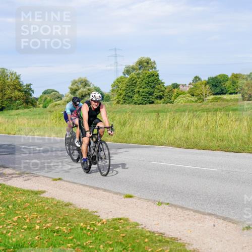 31.08.2025 - Elbe Triathlon Hamburg Michael Burmester http://msf.ph/oto/8670293 31.08.2025 09:59:17 Radfahren 387, 605, 624, 712, 732, 800, 835, 845 meine-sportfotos.de