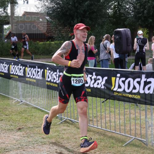 31.08.2025 - Elbe Triathlon Hamburg Luisa Fischer http://msf.ph/oto/8670297 31.08.2025 11:40:58 Laufen 161, 1280 meine-sportfotos.de