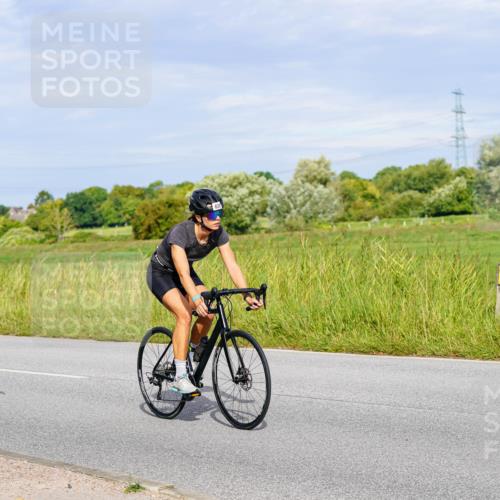 31.08.2025 - Elbe Triathlon Hamburg Michael Burmester http://msf.ph/oto/8670315 31.08.2025 09:59:19 Radfahren 387, 605, 624, 712, 732, 835, 845 meine-sportfotos.de