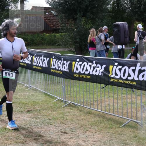 31.08.2025 - Elbe Triathlon Hamburg Luisa Fischer http://msf.ph/oto/8670316 31.08.2025 11:41:07 Laufen 593 meine-sportfotos.de