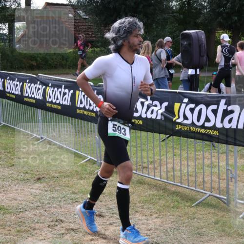 31.08.2025 - Elbe Triathlon Hamburg Luisa Fischer http://msf.ph/oto/8670319 31.08.2025 11:41:08 Laufen 593 meine-sportfotos.de