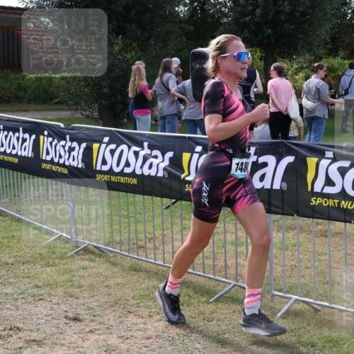 31.08.2025 - Elbe Triathlon Hamburg Luisa Fischer http://msf.ph/oto/8670328 31.08.2025 11:41:15 Laufen 148 meine-sportfotos.de