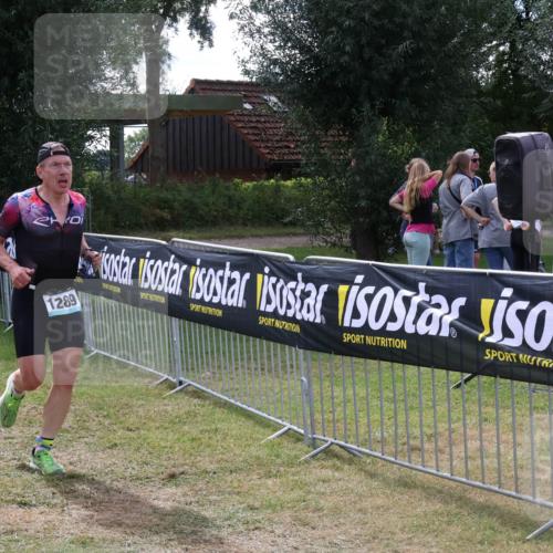 31.08.2025 - Elbe Triathlon Hamburg Luisa Fischer http://msf.ph/oto/8670332 31.08.2025 11:41:23 Laufen 3, 1289 meine-sportfotos.de