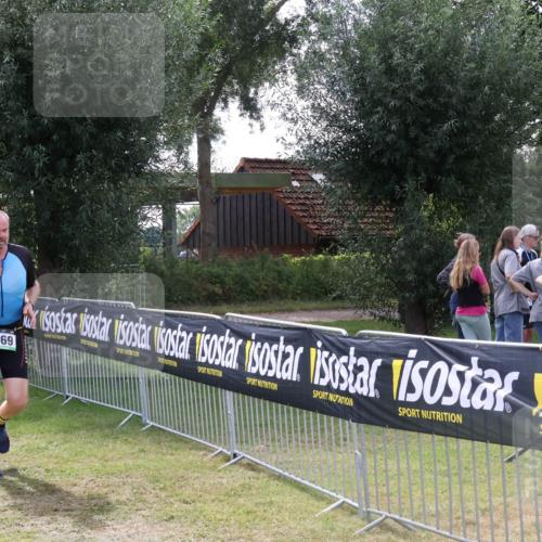 31.08.2025 - Elbe Triathlon Hamburg Luisa Fischer http://msf.ph/oto/8670353 31.08.2025 11:41:39 Laufen 769 meine-sportfotos.de