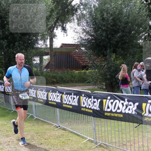 31.08.2025 - Elbe Triathlon Hamburg Luisa Fischer http://msf.ph/oto/8670356 31.08.2025 11:41:40 Laufen 769 meine-sportfotos.de