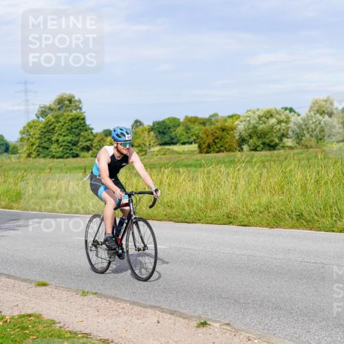 31.08.2025 - Elbe Triathlon Hamburg Michael Burmester http://msf.ph/oto/8670360 31.08.2025 09:59:27 Radfahren 694, 712, 773, 881, 923, 928 meine-sportfotos.de