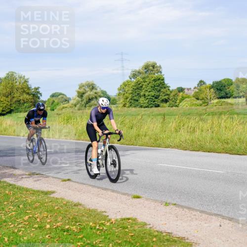 31.08.2025 - Elbe Triathlon Hamburg Michael Burmester http://msf.ph/oto/8670367 31.08.2025 09:59:28 Radfahren 694, 773, 881, 923, 928 meine-sportfotos.de