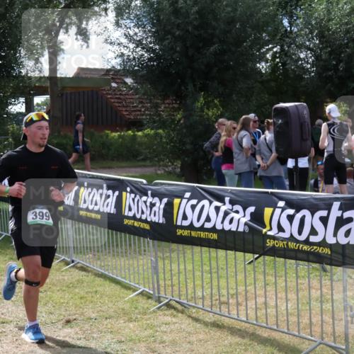 31.08.2025 - Elbe Triathlon Hamburg Luisa Fischer http://msf.ph/oto/8670377 31.08.2025 11:42:06 Laufen 399 meine-sportfotos.de