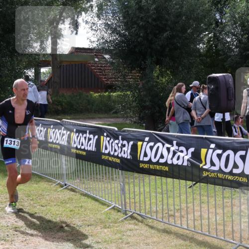 31.08.2025 - Elbe Triathlon Hamburg Luisa Fischer http://msf.ph/oto/8670426 31.08.2025 11:43:06 Laufen 1313 meine-sportfotos.de