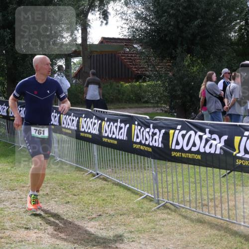 31.08.2025 - Elbe Triathlon Hamburg Luisa Fischer http://msf.ph/oto/8670442 31.08.2025 11:43:21 Laufen 1322, 761 meine-sportfotos.de