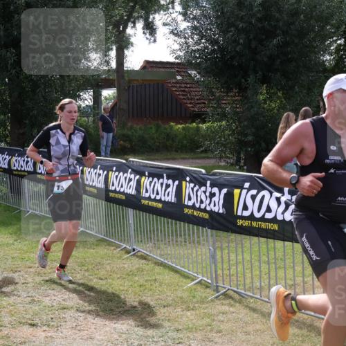 31.08.2025 - Elbe Triathlon Hamburg Luisa Fischer http://msf.ph/oto/8670479 31.08.2025 11:44:08 Laufen 537, 13 meine-sportfotos.de