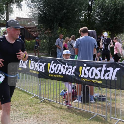 31.08.2025 - Elbe Triathlon Hamburg Luisa Fischer http://msf.ph/oto/8670516 31.08.2025 11:44:56 Laufen 711, 2 meine-sportfotos.de