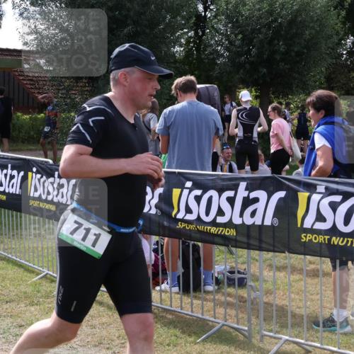 31.08.2025 - Elbe Triathlon Hamburg Luisa Fischer http://msf.ph/oto/8670520 31.08.2025 11:44:56 Laufen 711 meine-sportfotos.de