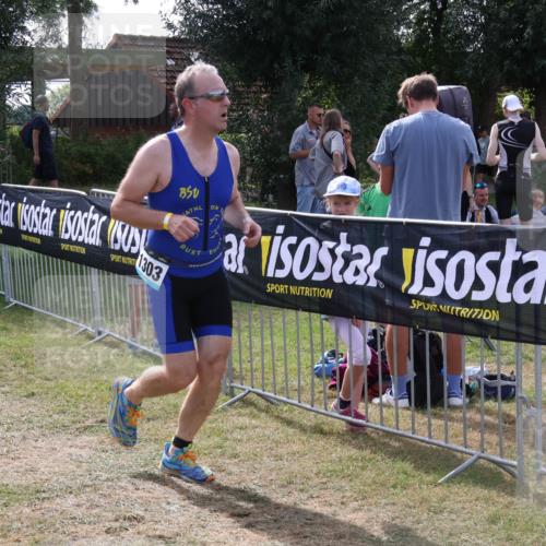 31.08.2025 - Elbe Triathlon Hamburg Luisa Fischer http://msf.ph/oto/8670525 31.08.2025 11:45:01 Laufen 1303 meine-sportfotos.de