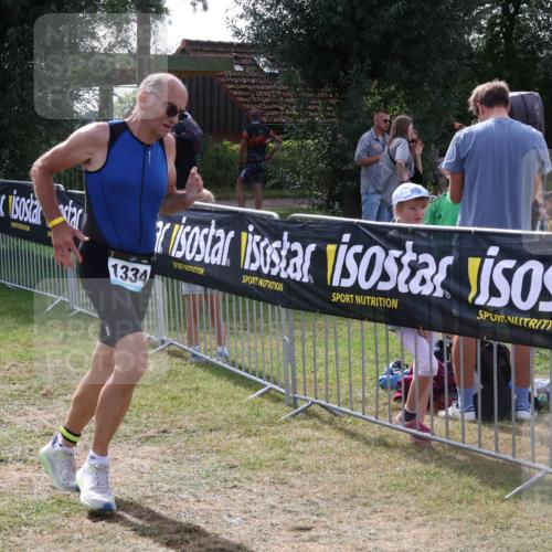 31.08.2025 - Elbe Triathlon Hamburg Luisa Fischer http://msf.ph/oto/8670528 31.08.2025 11:45:03 Laufen 920, 1334 meine-sportfotos.de