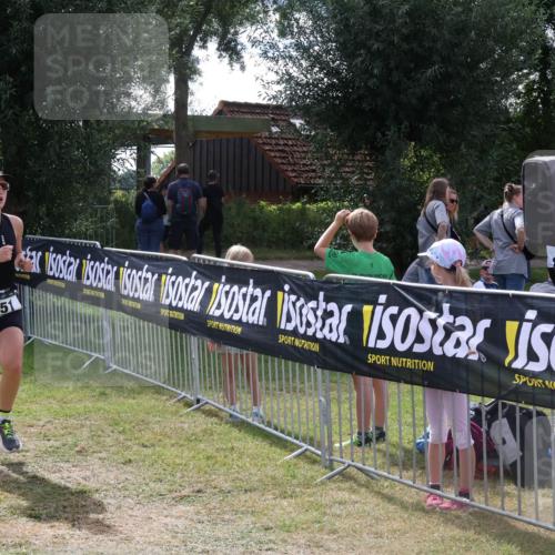 31.08.2025 - Elbe Triathlon Hamburg Luisa Fischer http://msf.ph/oto/8670547 31.08.2025 11:45:17 Laufen 851 meine-sportfotos.de