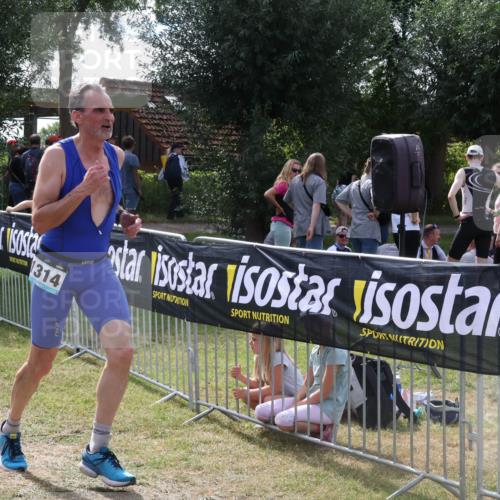 31.08.2025 - Elbe Triathlon Hamburg Luisa Fischer http://msf.ph/oto/8670573 31.08.2025 11:45:49 Laufen 314 meine-sportfotos.de