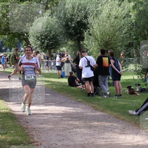 31.08.2025 - Elbe Triathlon Hamburg Luisa Fischer http://msf.ph/oto/8670593 31.08.2025 11:47:53 Laufen 863 meine-sportfotos.de