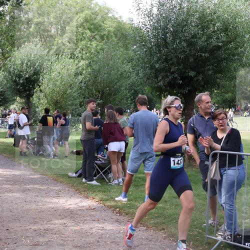 31.08.2025 - Elbe Triathlon Hamburg Luisa Fischer http://msf.ph/oto/8670600 31.08.2025 11:48:41 Laufen 143, 62202 meine-sportfotos.de