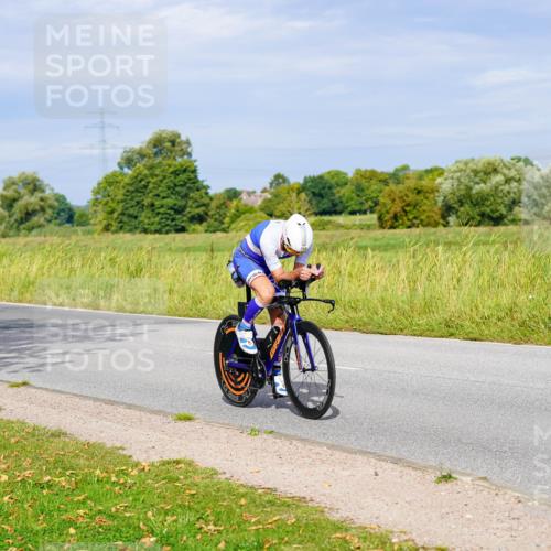 31.08.2025 - Elbe Triathlon Hamburg Michael Burmester http://msf.ph/oto/8670629 31.08.2025 10:00:30 Radfahren 526, 589, 717, 759 meine-sportfotos.de